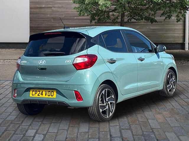 Hyundai I10 1.0 Premium Hatchback 5dr Petrol Auto Euro 6 (s/s) (63 ps) Mirage Green