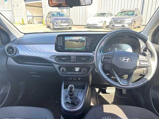 Hyundai I10 1.0 Premium Hatchback 5dr Petrol Auto Euro 6 (s/s) (63 ps) Mirage Green