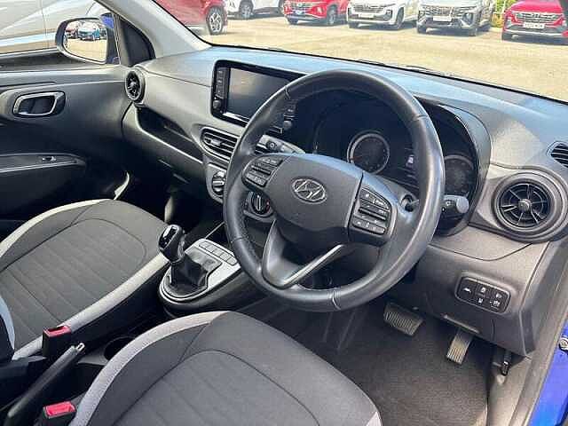 Hyundai I10 1.2 SE Connect Hatchback 5dr Petrol Auto Euro 6 (s/s) (84 ps) Intense Blue