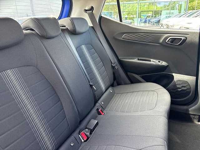 Hyundai I10 1.2 SE Connect Hatchback 5dr Petrol Auto Euro 6 (s/s) (84 ps) Intense Blue