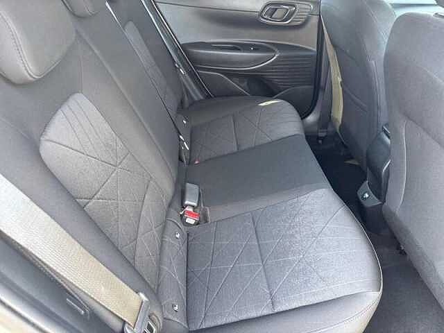 Hyundai BAYON 1.0 T-GDi MHEV Premium SUV 5dr Petrol Hybrid DCT Euro 6 (s/s) (100 ps)