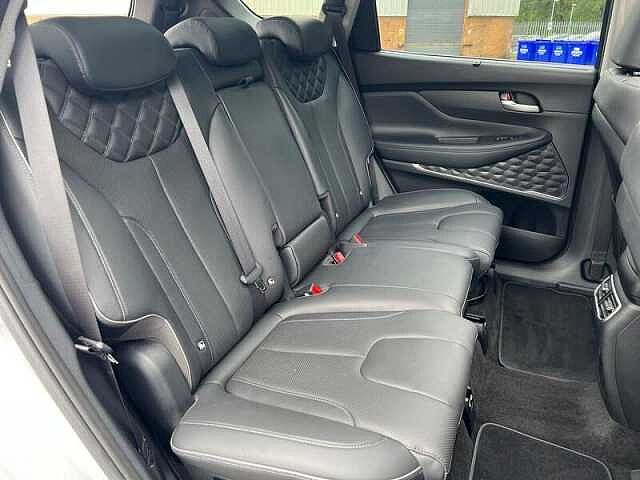 Hyundai SANTA FE 1.6 h T-GDi Ultimate SUV 5dr Petrol Hybrid Auto Euro 6 (s/s) (230 ps)