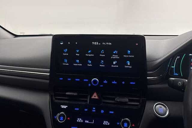 Hyundai IONIQ 1.6 h-GDi Premium SE Hatchback 5dr Petrol Hybrid DCT Euro 6 (s/s) (141 ps) Fiery Red