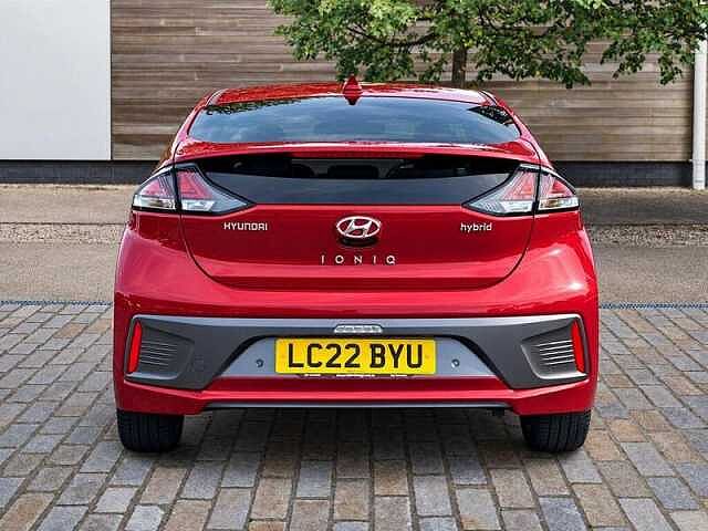 Hyundai IONIQ 1.6 h-GDi Premium SE Hatchback 5dr Petrol Hybrid DCT Euro 6 (s/s) (141 ps) Fiery Red