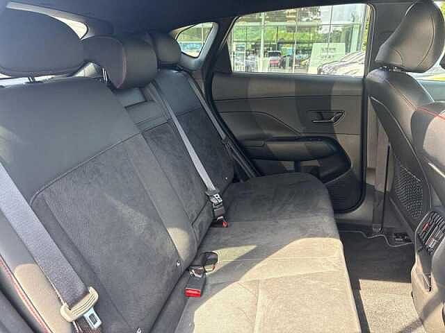 Hyundai KONA 1.6 h-GDi N Line S SUV 5dr Petrol Hybrid DCT Euro 6 (s/s) (129 ps) Abyss Black