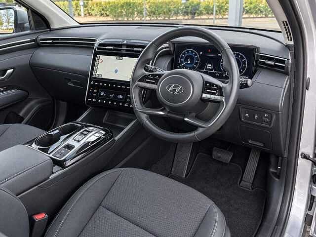 Hyundai TUCSON 1.6 T-GDi MHEV Premium SUV 5dr Petrol Hybrid DCT Euro 6 (s/s) (150 ps) Shimmering Silver