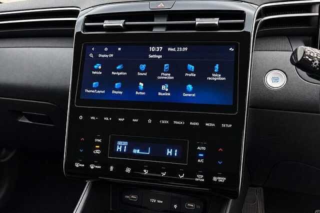 Hyundai TUCSON 1.6 T-GDi 13.8kWh Premium SUV 5dr Petrol Plug-in Hybrid Auto 4WD Euro 6 (s/s) (2 Blue