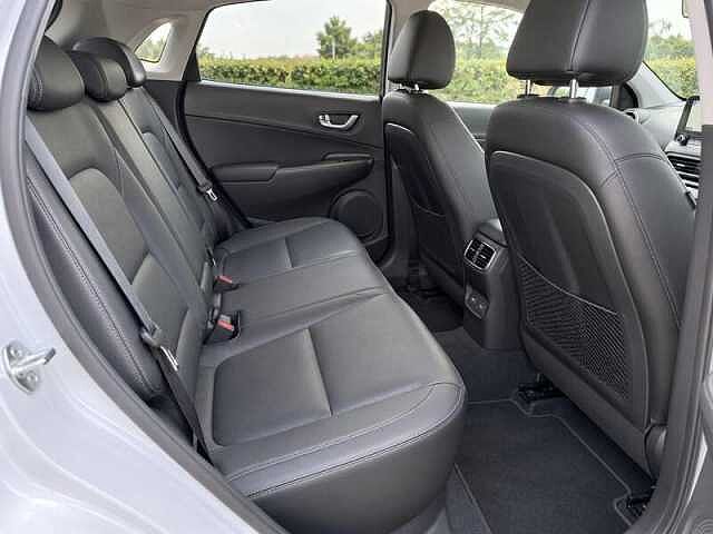 Hyundai KONA 64kWh Ultimate SUV 5dr Electric Auto (10.5kW Charger) (204 ps) Galactic Grey