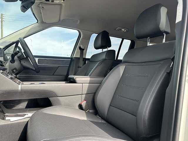 Hyundai SANTA FE 1.6 TGDi Plug-in Hybrid Ultimate 5dr 4WD Auto Cyber Sage