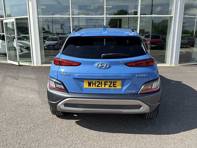 Hyundai KONA 1.6 GDi Hybrid Premium 5dr DCT Surfy Blue