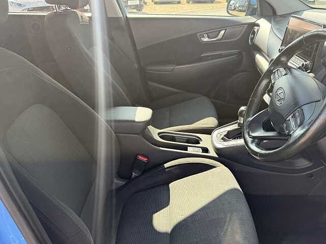 Hyundai KONA 1.6 GDi Hybrid Premium 5dr DCT Surfy Blue