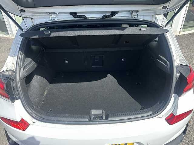 Hyundai I30 1.0T GDI N Line 5dr Polar White