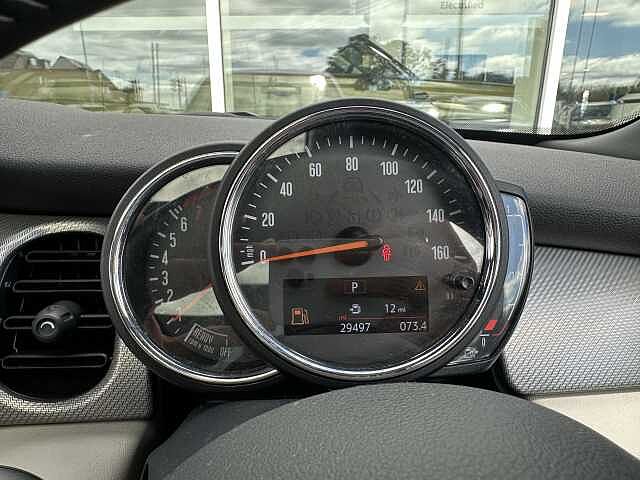 MINI Cooper Exclusive Auto 1.5 Cooper Exclusive 5dr Auto