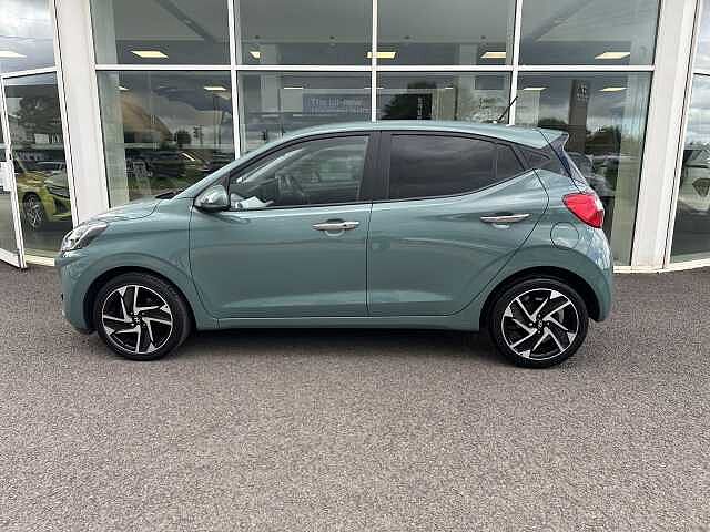 Hyundai i10 1.0 MPi Premium 5dr