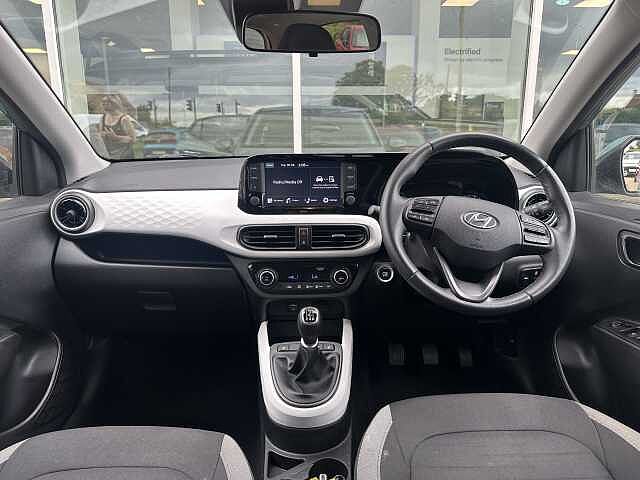 Hyundai i10 1.0 MPi Premium 5dr