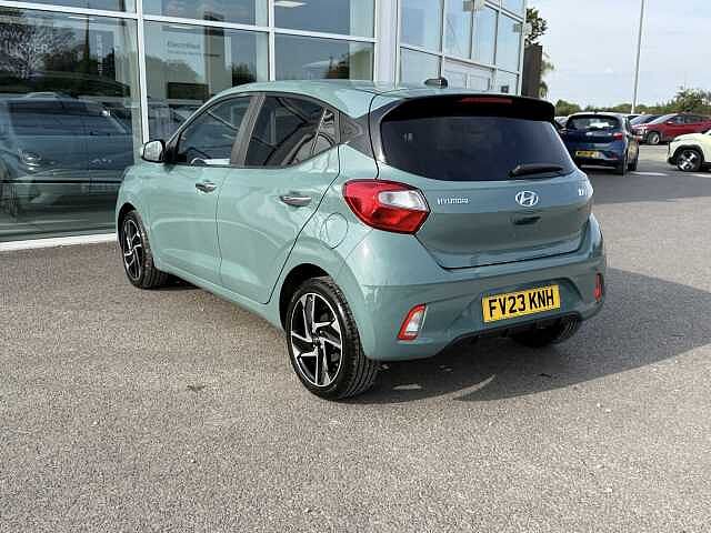 Hyundai i10 1.0 MPi Premium 5dr