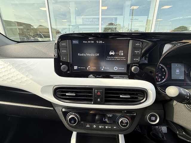 Hyundai i10 1.0 MPi Premium 5dr