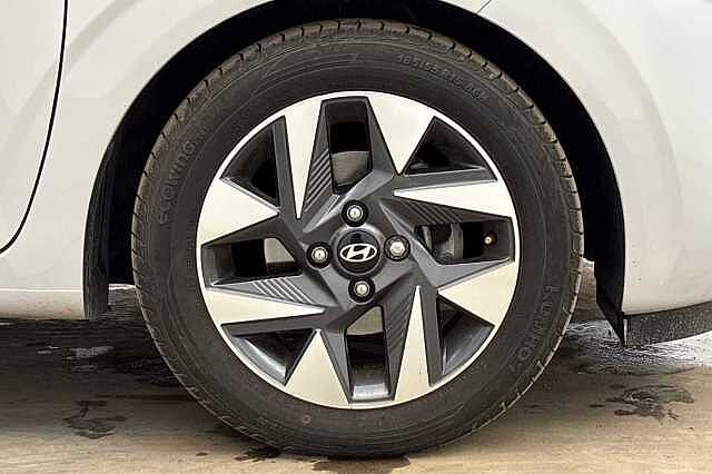 Hyundai i10 1.0 [63] Advance 5dr [Nav]