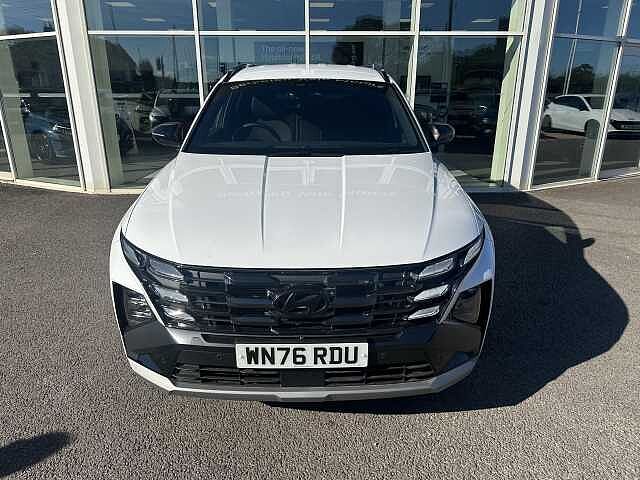Hyundai TUCSON 1.6T 239 Hybrid Black Line 5dr Auto Atlas White