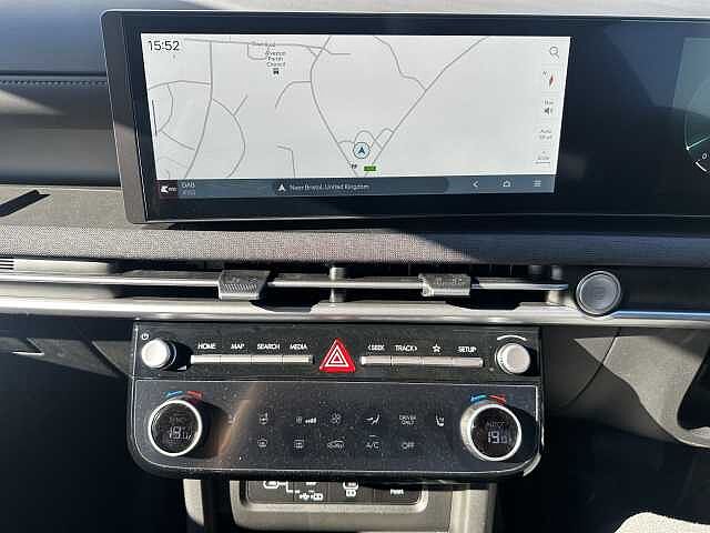 Hyundai TUCSON 1.6T 239 Hybrid Black Line 5dr Auto Atlas White