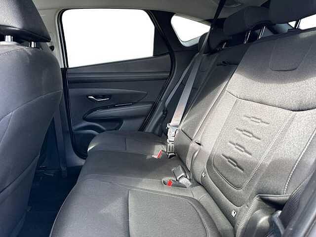 Hyundai TUCSON 1.6T Advance 5dr