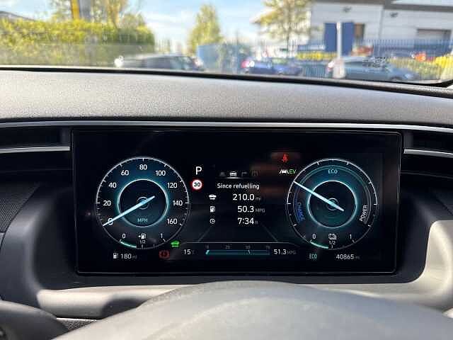 Hyundai TUCSON 1.6 TGDi Hybrid 230 Ultimate 5dr 2WD Auto Shimmering Silver