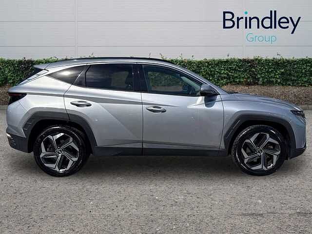 Hyundai TUCSON 1.6 TGDi Hybrid 230 Ultimate 5dr 2WD Auto Shimmering Silver