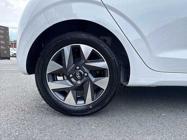 Hyundai i10 1.0 [63] Advance 5dr [Nav]