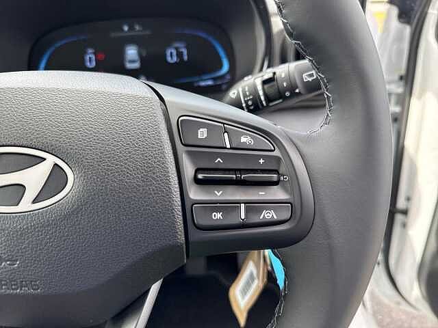 Hyundai i10 1.0 [63] Advance 5dr [Nav]