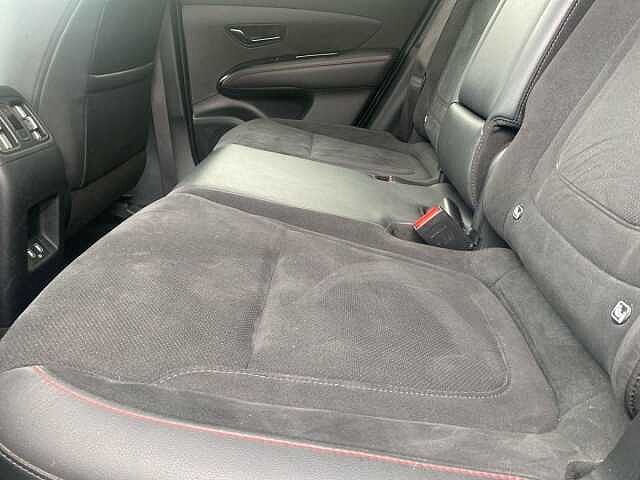 Hyundai TUCSON 1.6 TGDi N Line S 5dr 2WD Polar White
