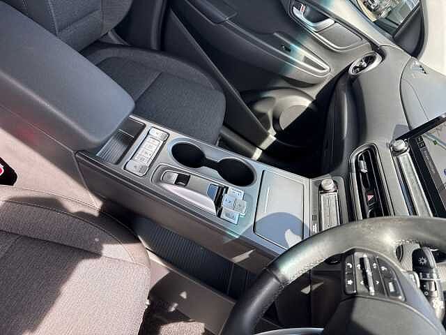 Hyundai KONA 150kW Premium 64kWh 5dr Auto Phantom Black