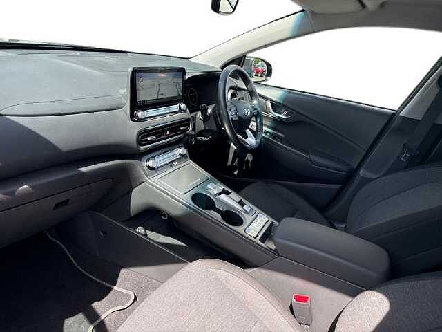 Hyundai KONA 150kW Premium 64kWh 5dr Auto Phantom Black