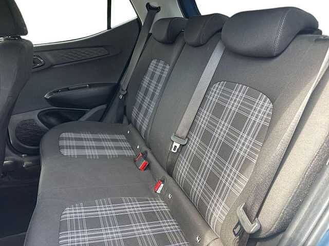 Hyundai i10 1.0 [63] Premium 5dr Auto [Nav]