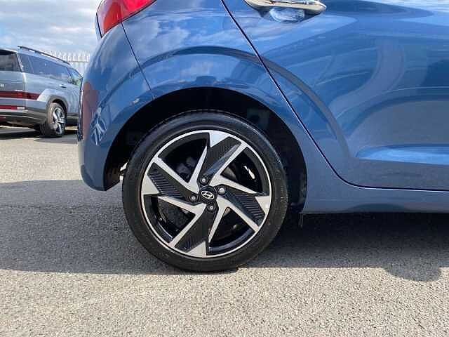 Hyundai i10 1.0 [63] Premium 5dr [Nav]