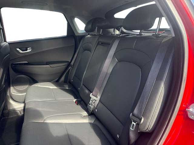 Hyundai KONA 1.6 GDi Hybrid Ultimate 5dr DCT Pulse Red