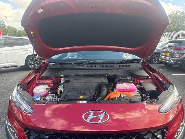 Hyundai KONA 1.6 GDi Hybrid Ultimate 5dr DCT Pulse Red