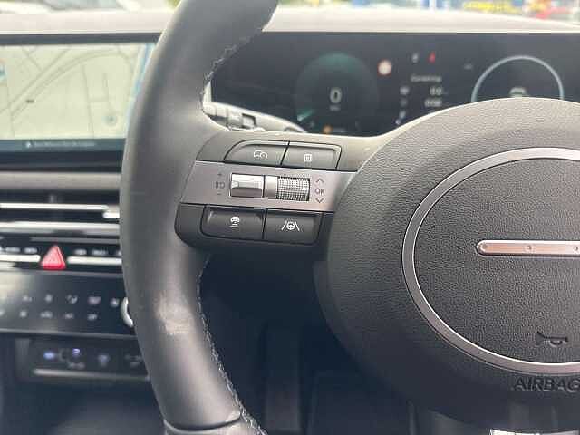 Hyundai TUCSON 1.6T 239 Hybrid Black Line 5dr Auto Abyss Black