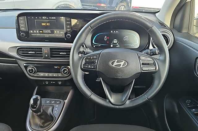 Hyundai I10 1.2 [79] Premium 5dr Auto [Nav] White