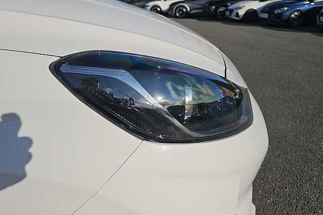 Hyundai I10 1.2 [79] Premium 5dr Auto [Nav] White