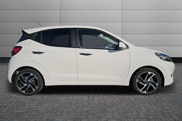 Hyundai I10 1.2 [79] Premium 5dr Auto [Nav] White