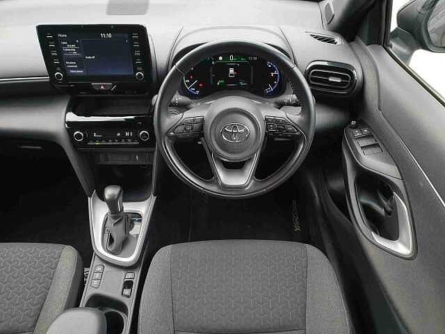 Toyota Yaris Cross 1.5 Hybrid Design 5dr CVT