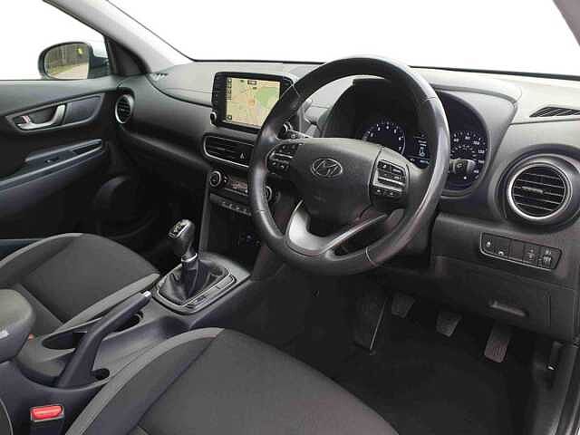 Hyundai KONA 1.0T GDi Blue Drive Premium 5dr White