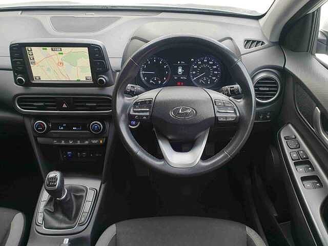 Hyundai KONA 1.0T GDi Blue Drive Premium 5dr White