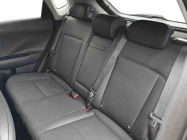 Hyundai KONA 1.6 GDi Hybrid Ultimate 5dr DCT White