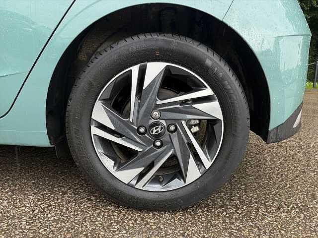 Hyundai I20 1.0T GDi 48V MHD SE Connect 5dr Green
