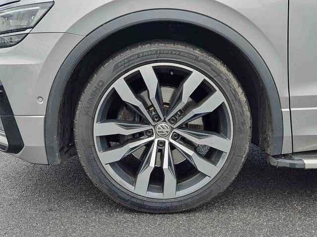 Volkswagen Tiguan 2.0 TDi 150 4Motion R-Line Tech 5dr