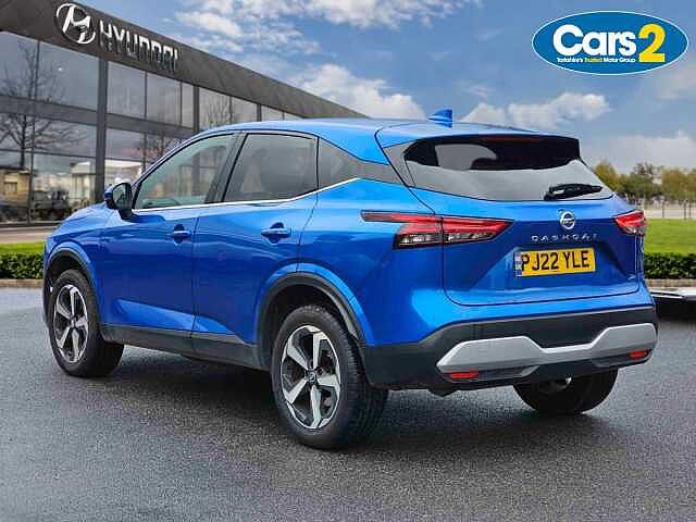 Nissan Qashqai 1.3 DiG-T MH 158 N-Connecta 5dr