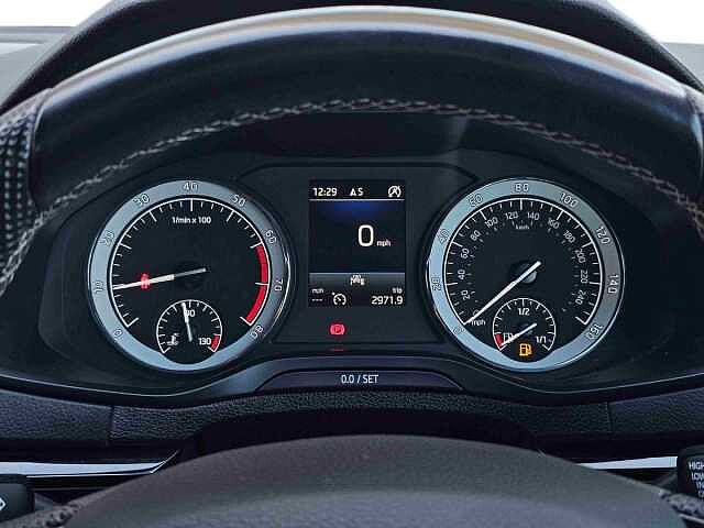 SKODA KAROQ 1.5 TSI Sport Line 5dr
