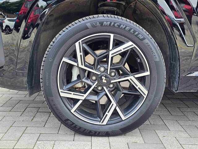 Hyundai TUCSON 1.6T Hybrid N Line 5dr Auto Black