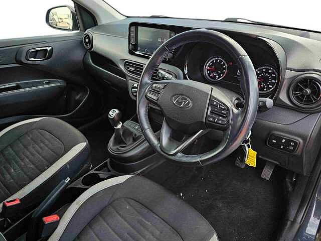 Hyundai i10 1.0 MPi SE Connect 5dr